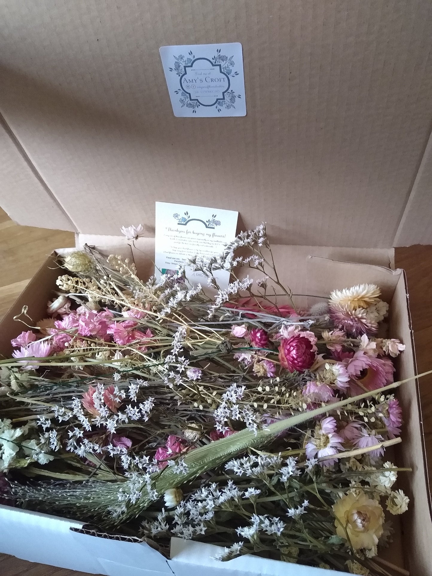 Pink & white British dried flowers. 40-300 stems, gift, DIY flowers, bouquet. Craft box, UK farm, wedding flowers, pink dried flowers, bulk