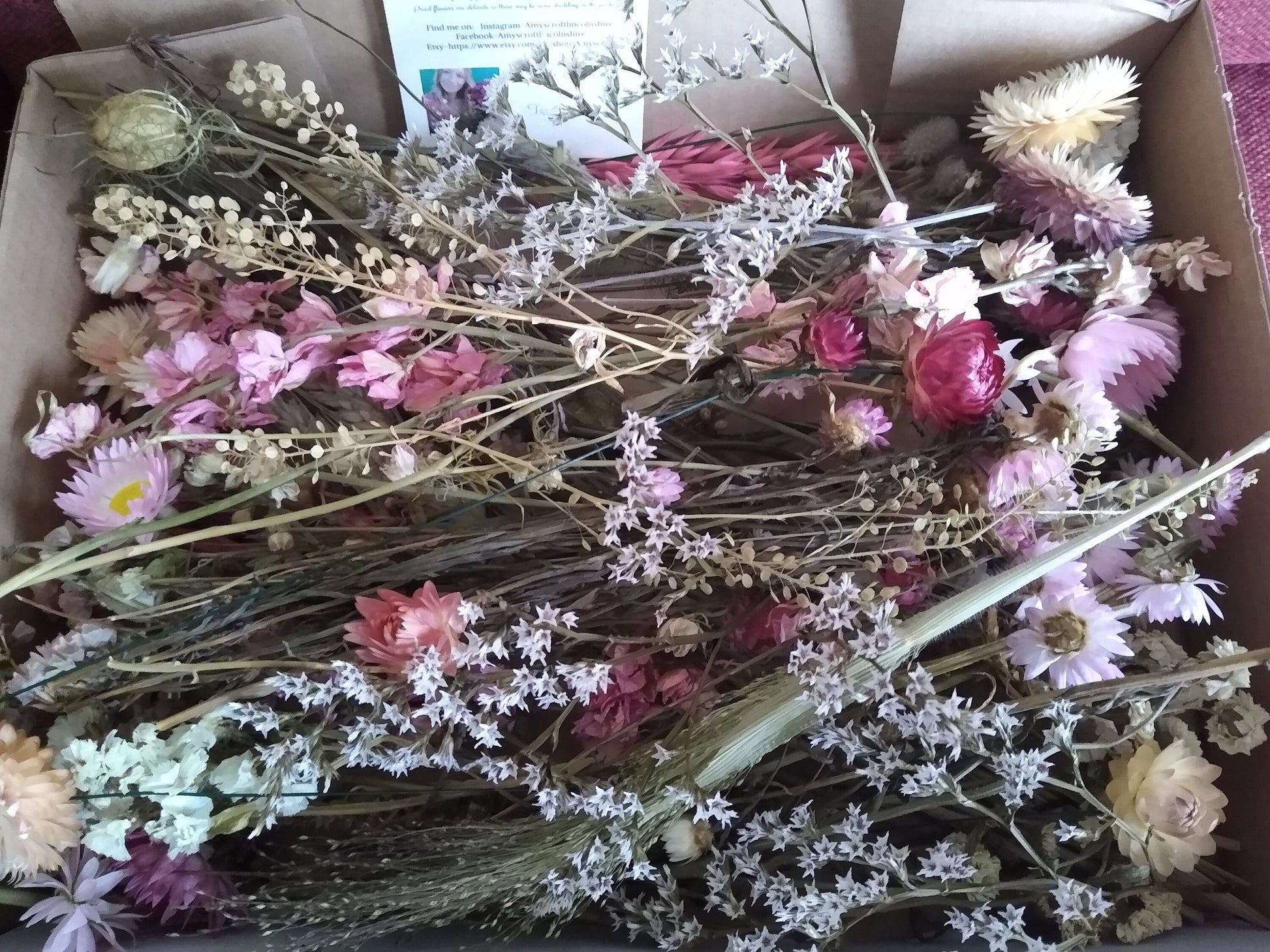 Pink & white British dried flowers. 40-300 stems, gift, DIY flowers, bouquet. Craft box, UK farm, wedding flowers, pink dried flowers, bulk