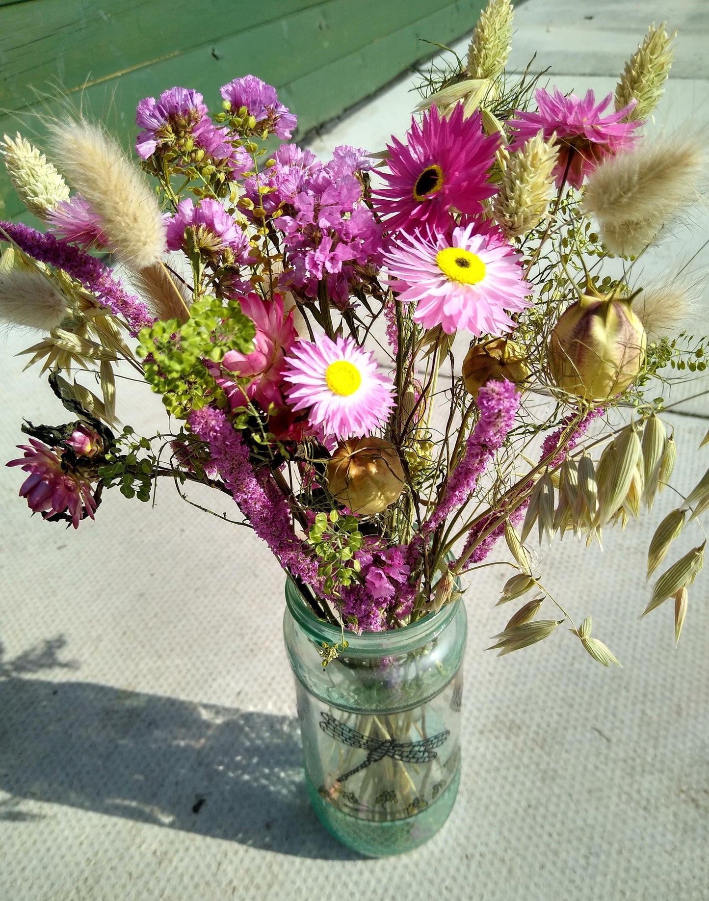 Cottage garden letterbox dried flowers, organic dried flower gift, pink cerise DIY bouquet, Personalised gift, dried flowers box